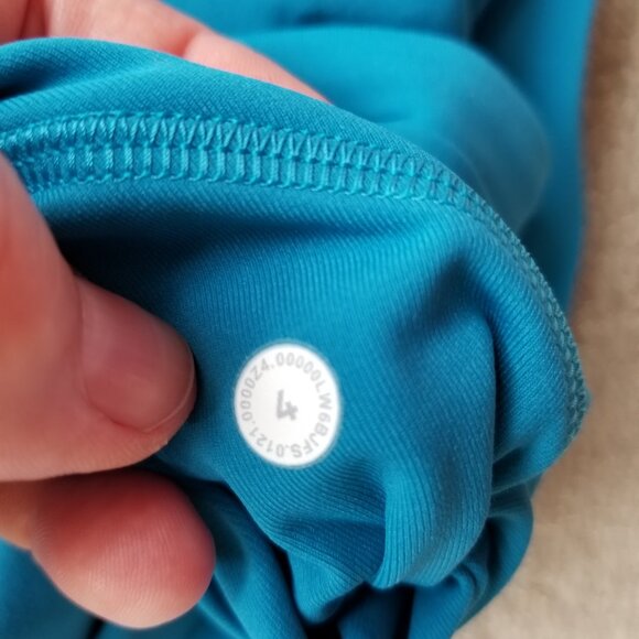 Lululemon Swift Speed High-Rise Crop 21" in Hawaiian Blue, size 4 - Picture 7 of 9